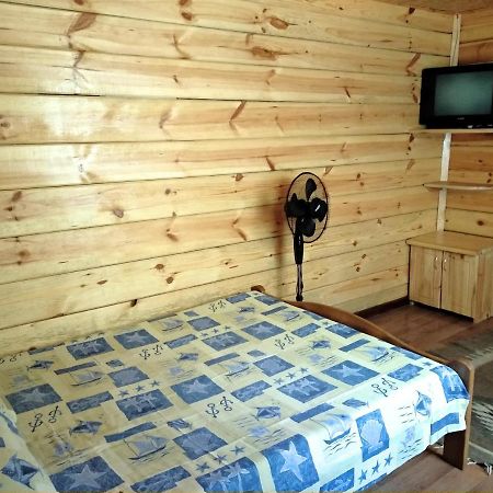 Будиночок у затишку Свитязь Экстерьер фото